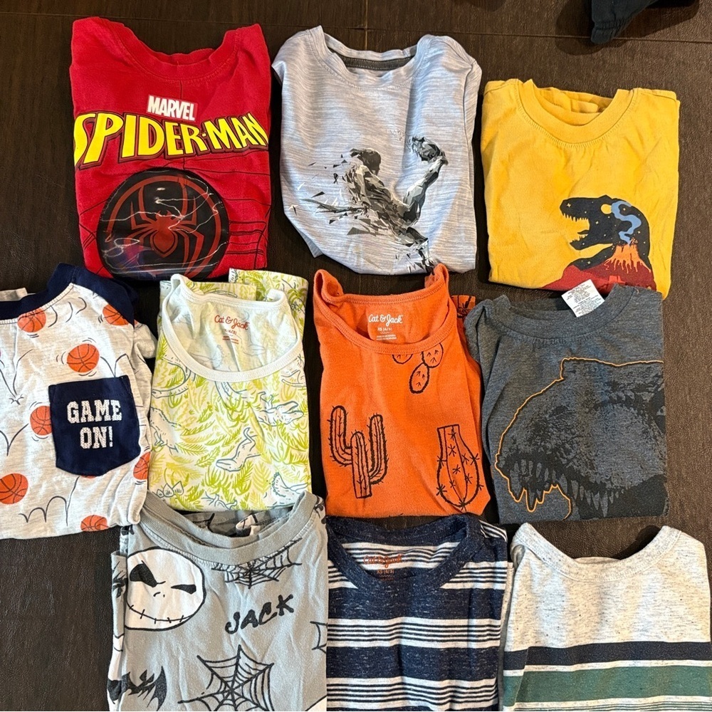 Boys Super Bundle Shirts and Graphic Tees 11 pack Size XS 4/5